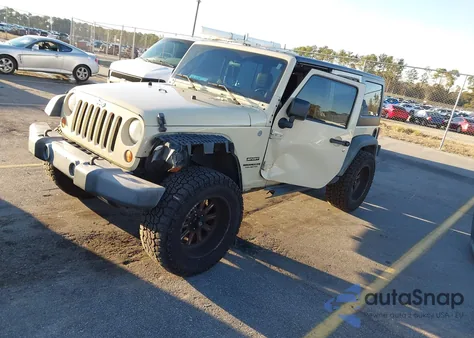 2011 Jeep Wrangler Unlimited Sport z USA, uszkodzony, nr VIN 1J4BA3H15BL595976